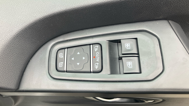 Renault Trafic Swb Diesel SL30 Blue dCi 150 Extra [Safety] Van